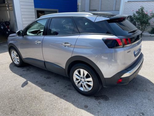 Peugeot 3008 2019 1.5 BlueHDI