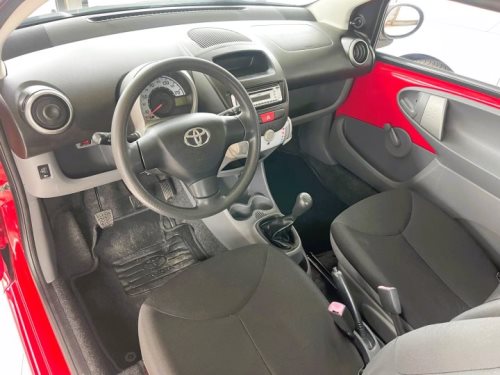 Toyota Aygo 1.0 2010 година 129000км