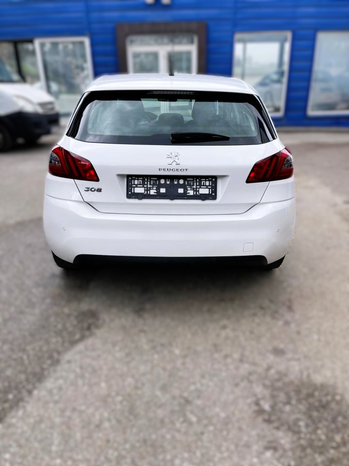 Peugeot 308 2019год.