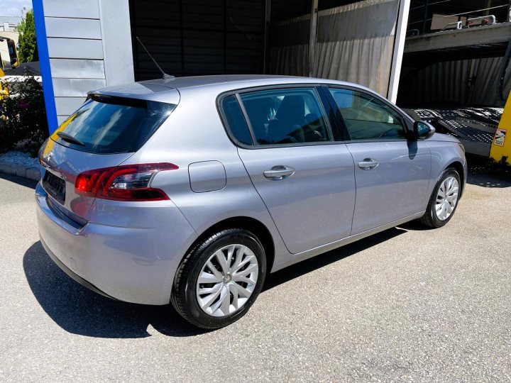 Peugeot 308 1.5 Blue HDI 2020