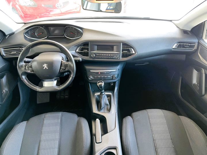 Peugeot 308 1.5 Blue HDI 2020