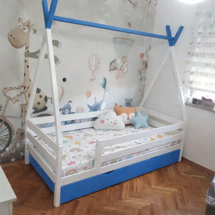 Luka Montessori X