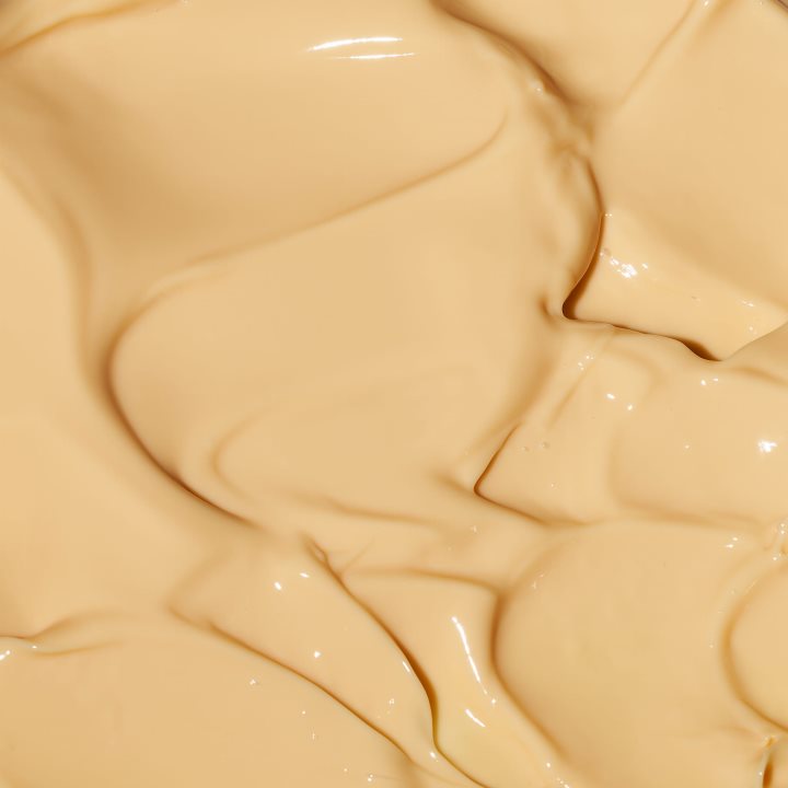 Затегнувачки и моделирачки антицелулитен балзам од ванила и кардамон