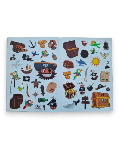 ПИРАТИ ЗАБАВА СО БОЕЊЕ И НАЛЕПНИЦИ